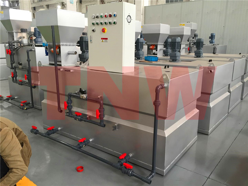 1000L自動加藥裝置